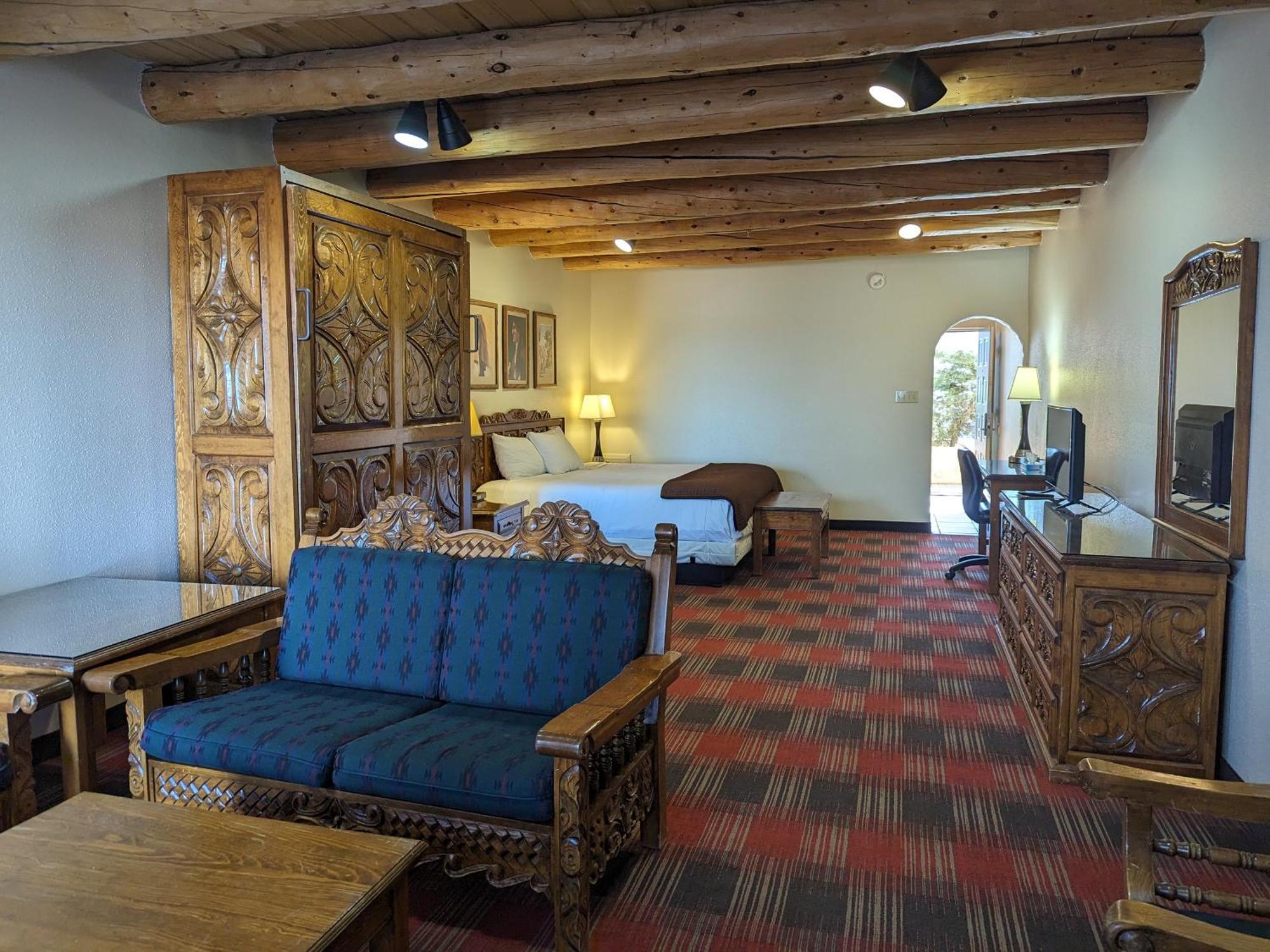 Sagebrush Inn & Suites Taos Bagian luar foto